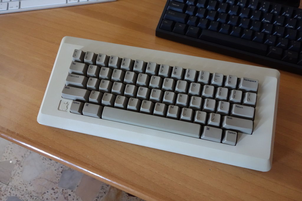 Apple Macintosh 512 keyboard 18366