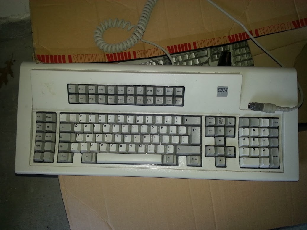 IBM Model M type 3192-G keyboard 1985