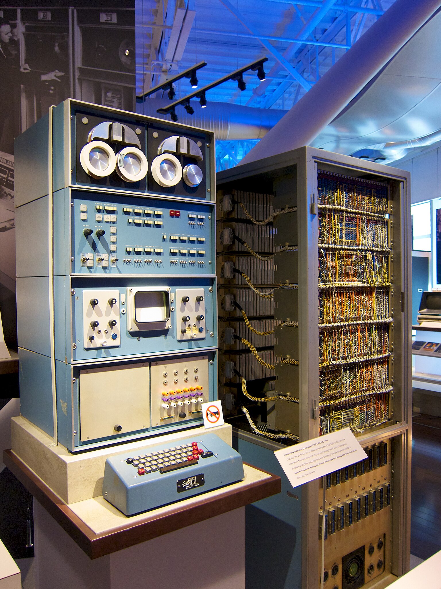 LINC Computer 5900038265