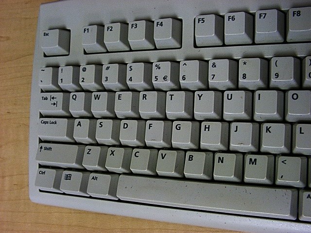 generic computer keyboard 1999 left