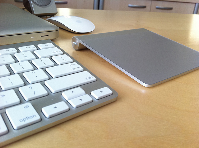 Apple magic trackpad yywwx