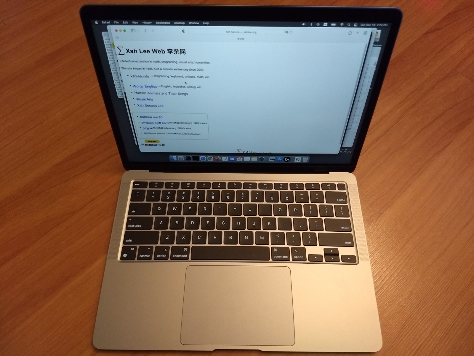 M1 MacBook Air 20211219 fXx2