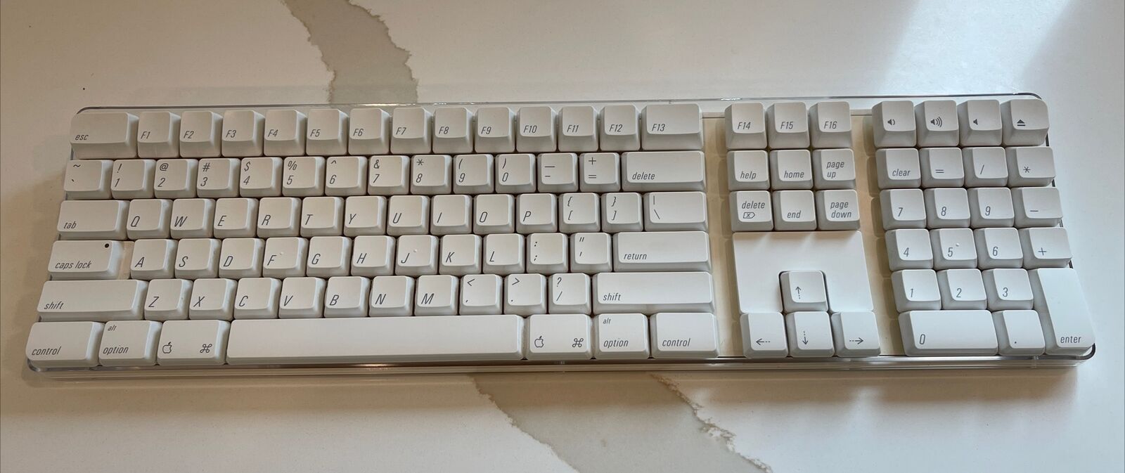 Apple Wireless Keyboard A1016 190