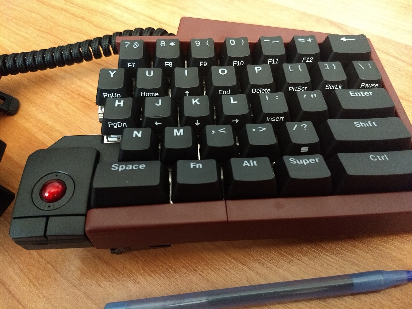 UHK v2 r 20230406 30800-s33