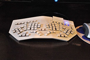 tron keyboard df41c-s307x204