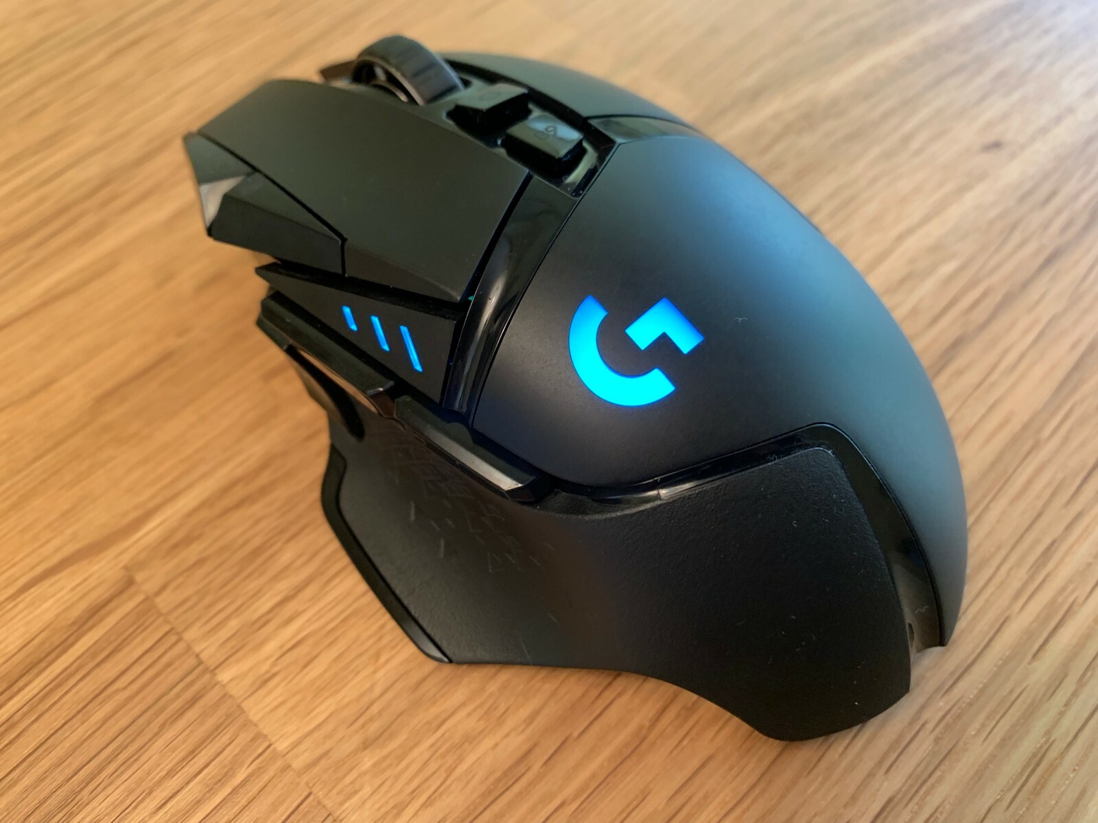 logitech g502 wireless 2023-02-08