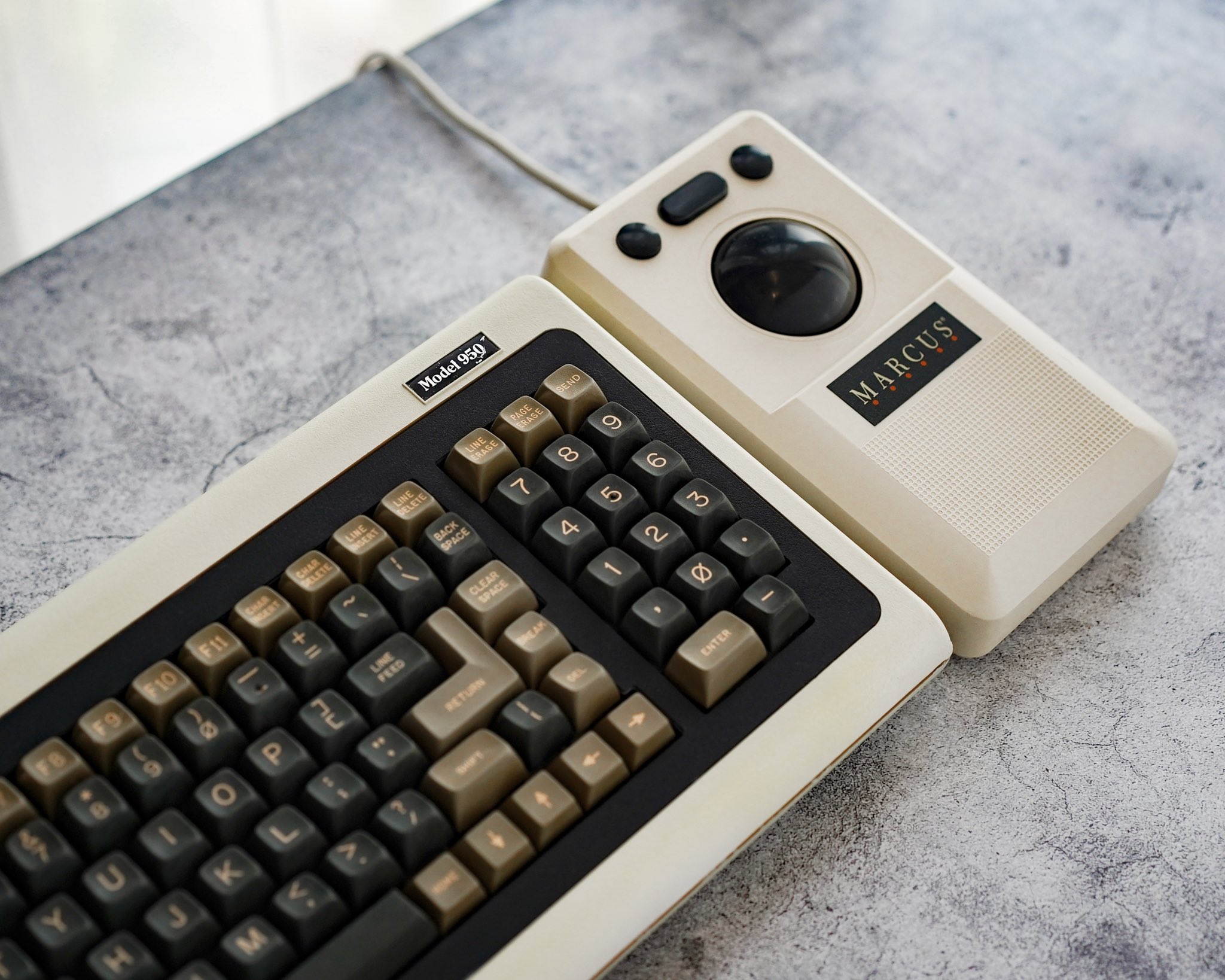 TeleVideo 950 terminal PxVhZ