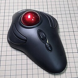 Adesso_trackball_T40_qT7d-s250