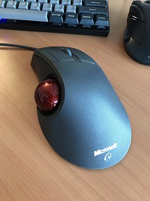 Microsoft Trackball Optical 15587-s216x289