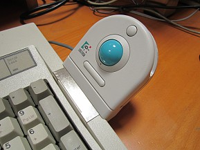 logitech trackman portable mouse 85170-s289x217