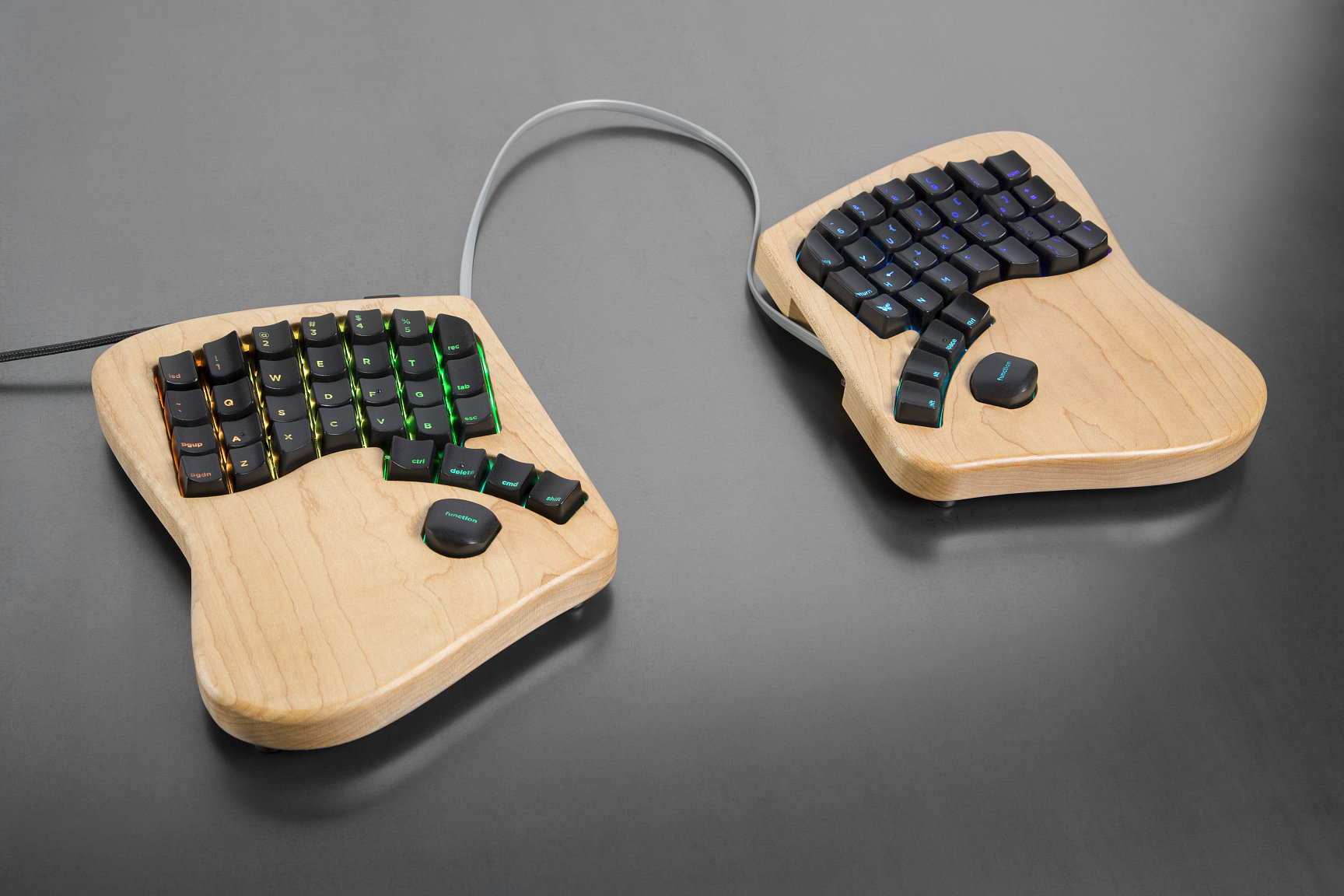 keyboard.io two halves separated-s