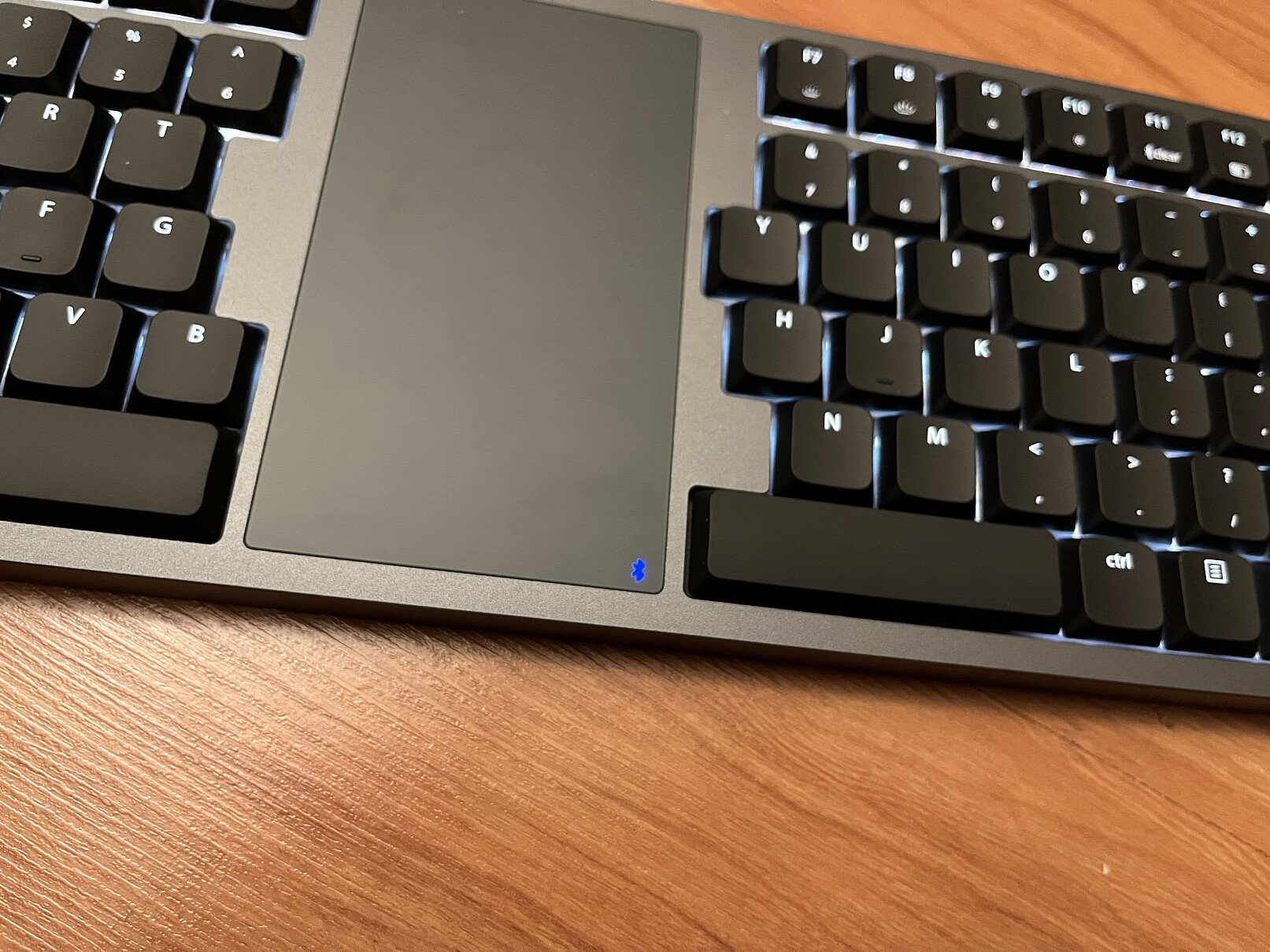 Kinesis Form bluetooth LED 0419-s40