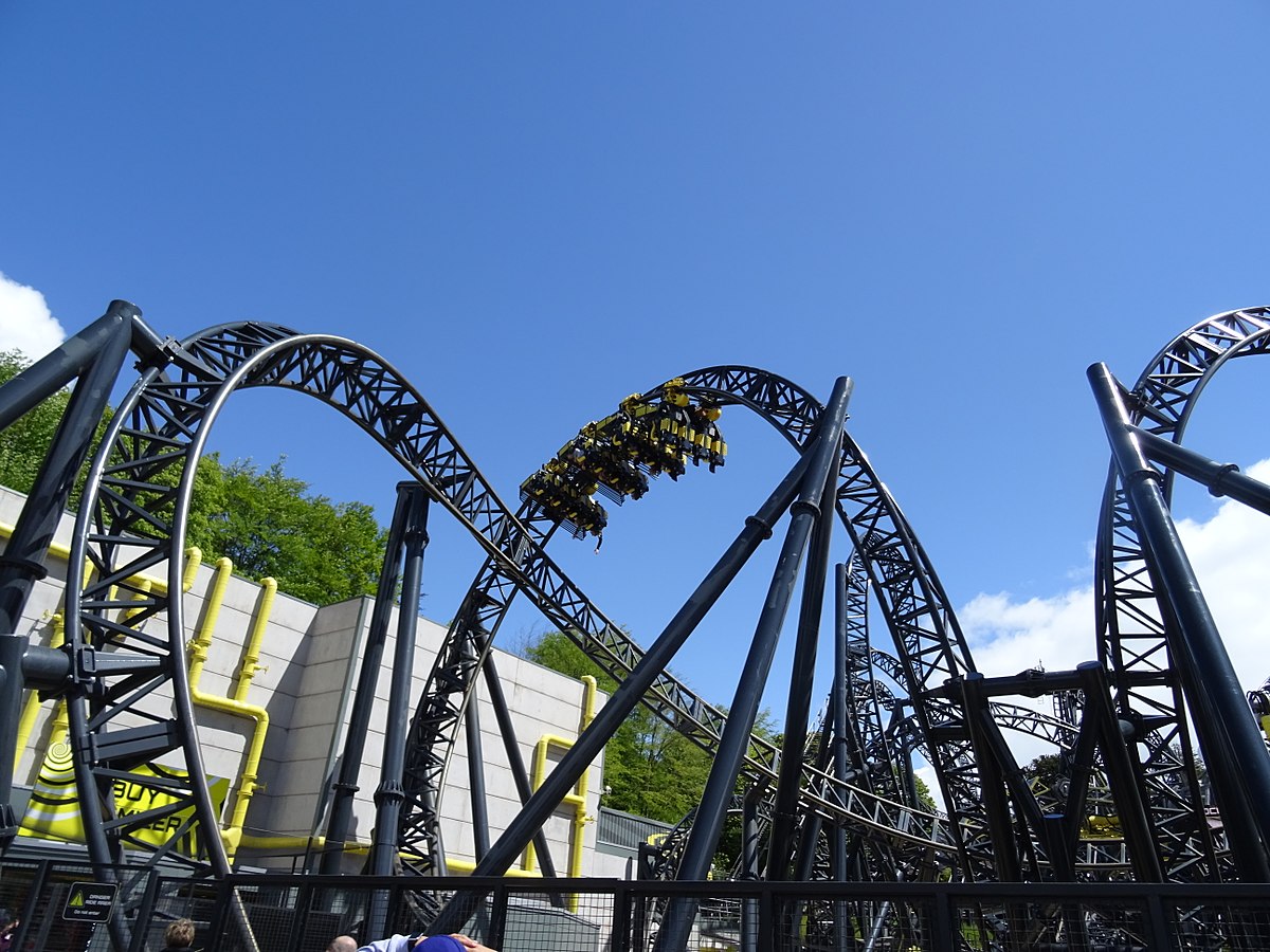 roller coaster The Smiler 2015 b3a62